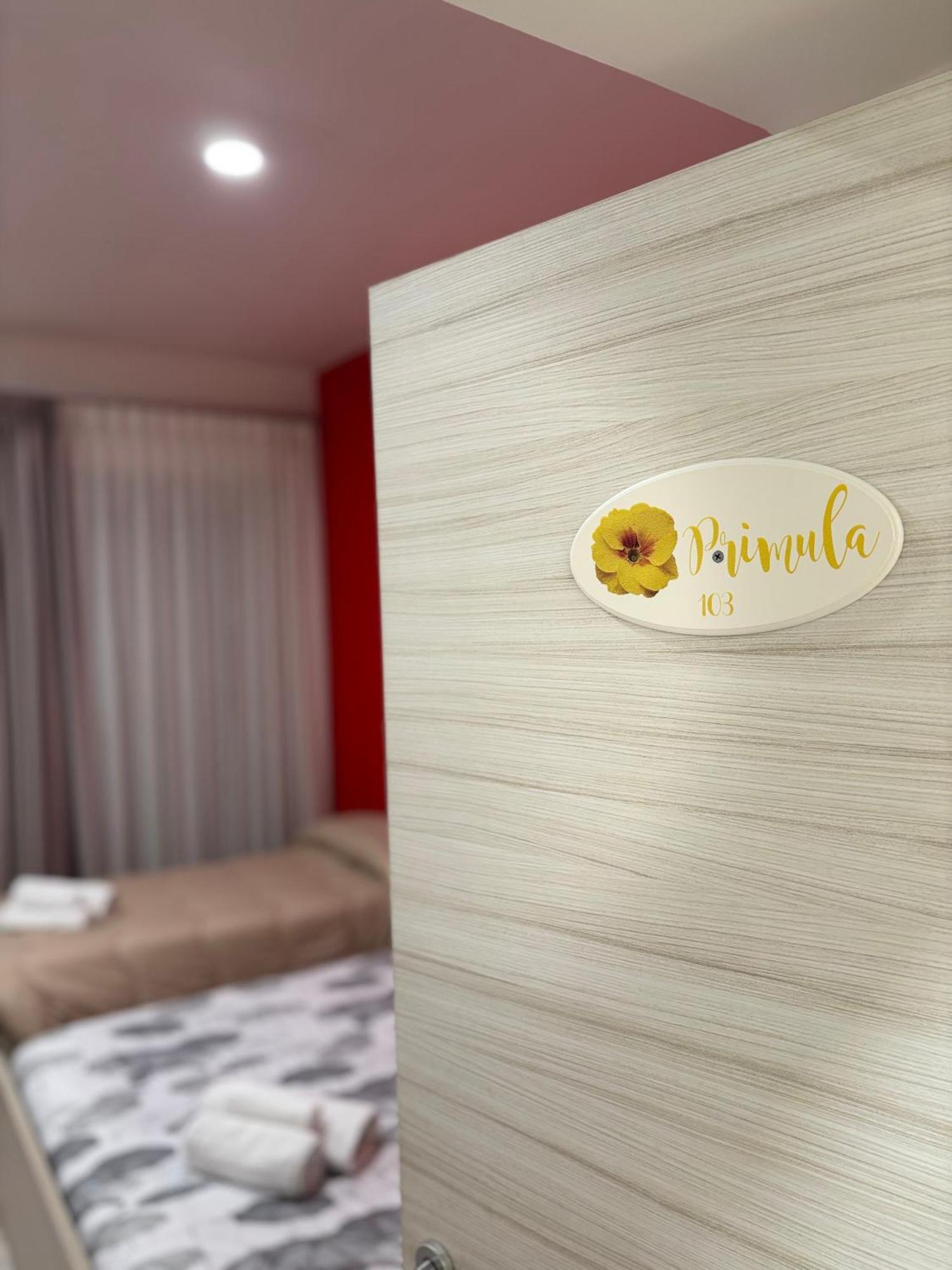 Serena Rooms Solofra Værelse billede