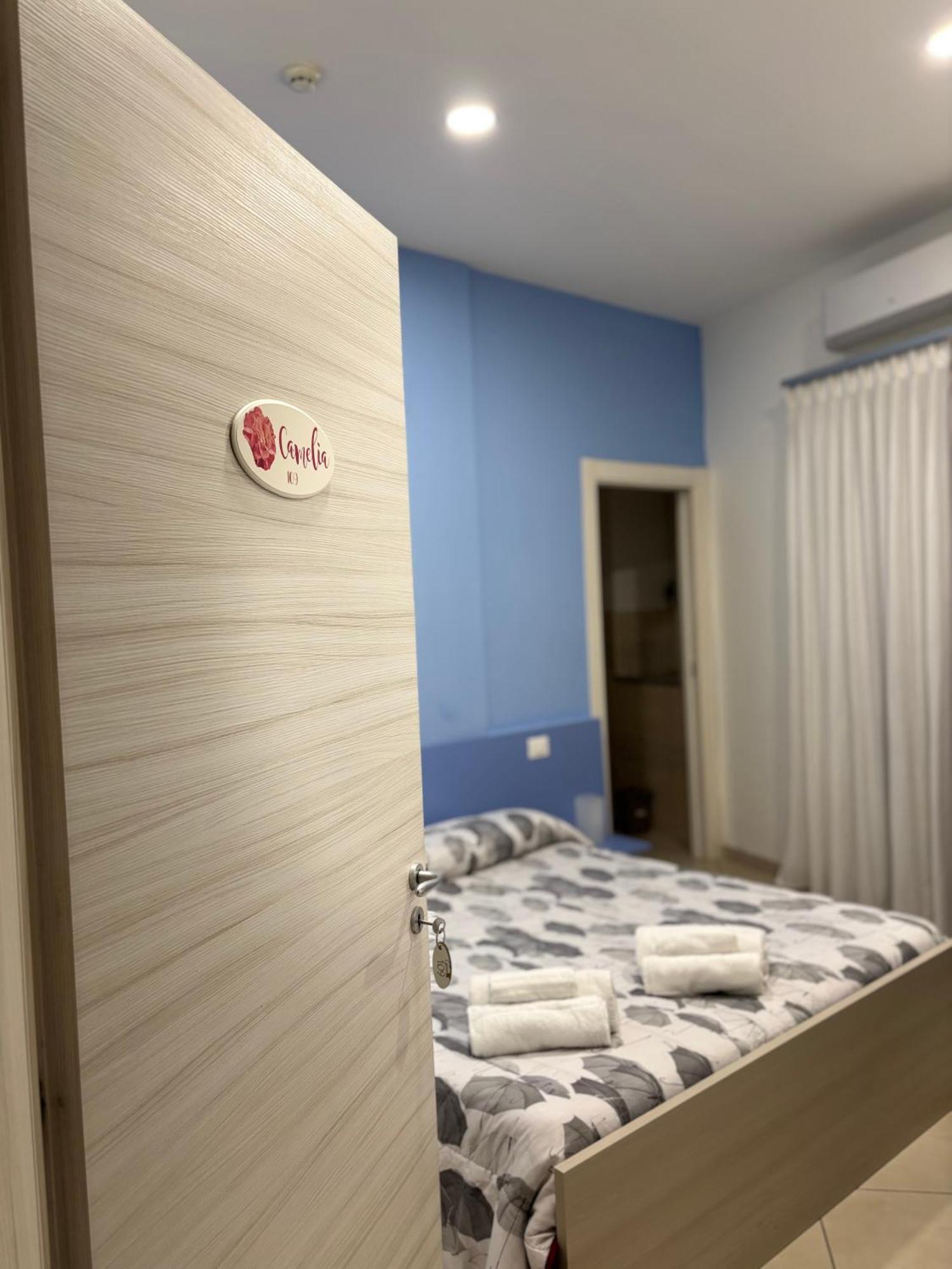 Serena Rooms Solofra Eksteriør billede