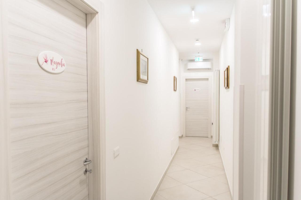 Serena Rooms Solofra Eksteriør billede